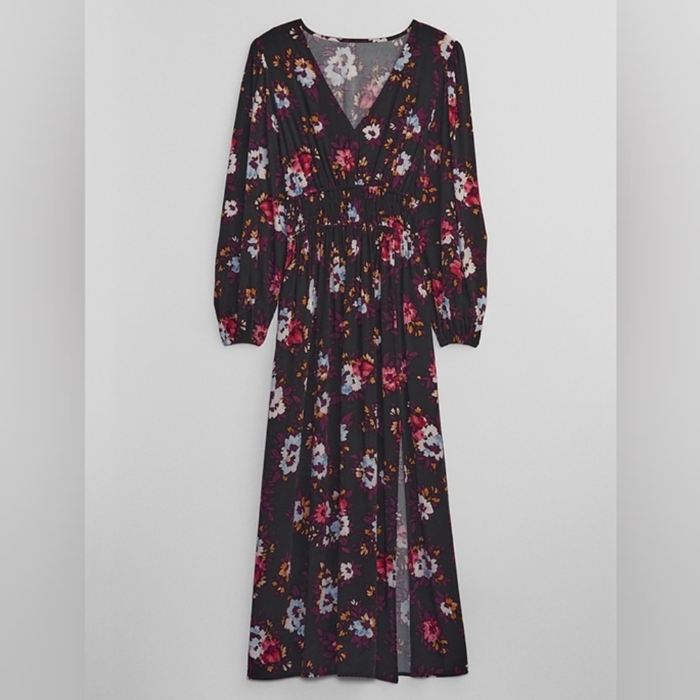 GAP Floral‎ Smocked V-Neck Maxi Dress